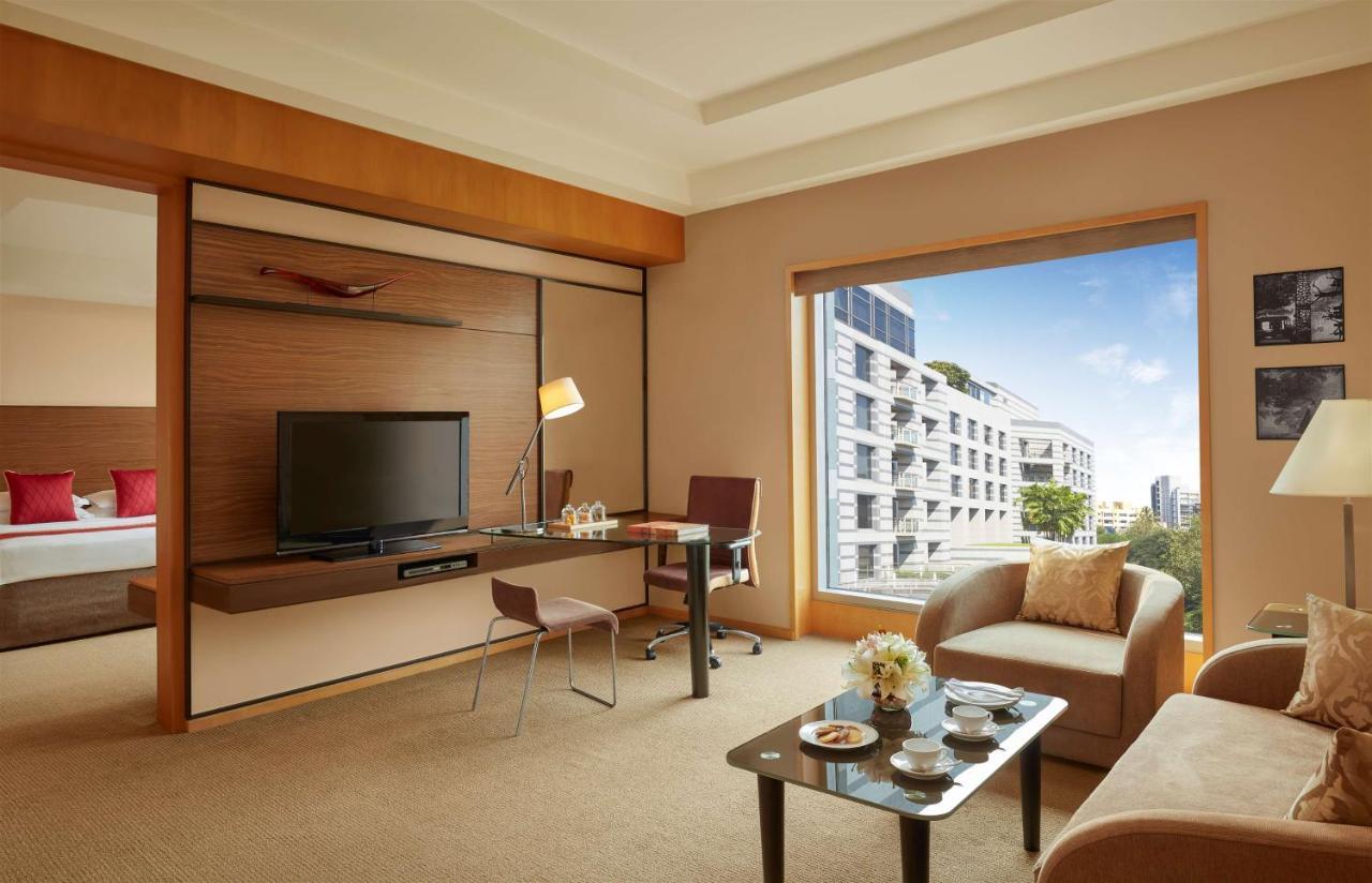 Grand Hyatt Mumbai Hotel And Residences Exterior foto