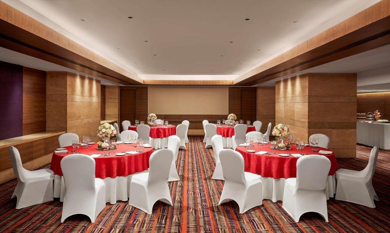 Grand Hyatt Mumbai Hotel And Residences Exterior foto The Royal Ballroom